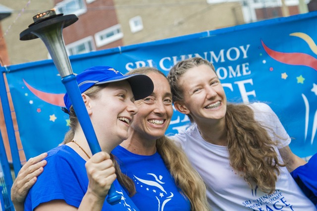 Sri Chinmoy Oneness-Home Peace Run (International)